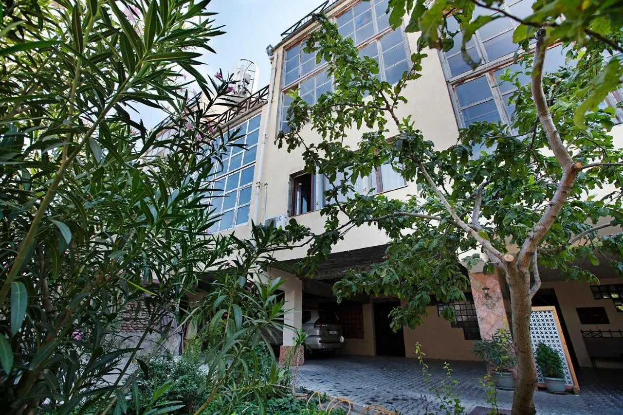 Caravan Villa