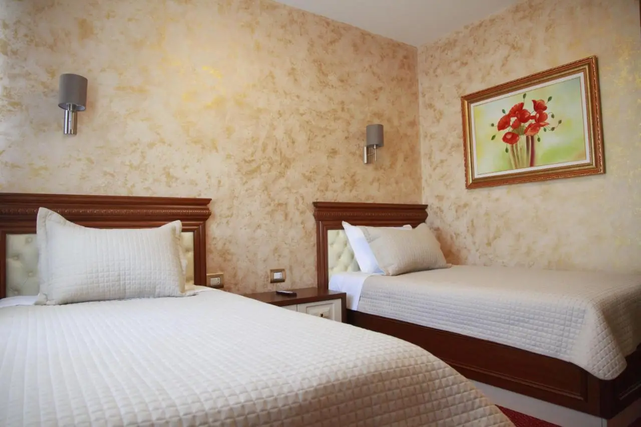 Rozafa Hotel