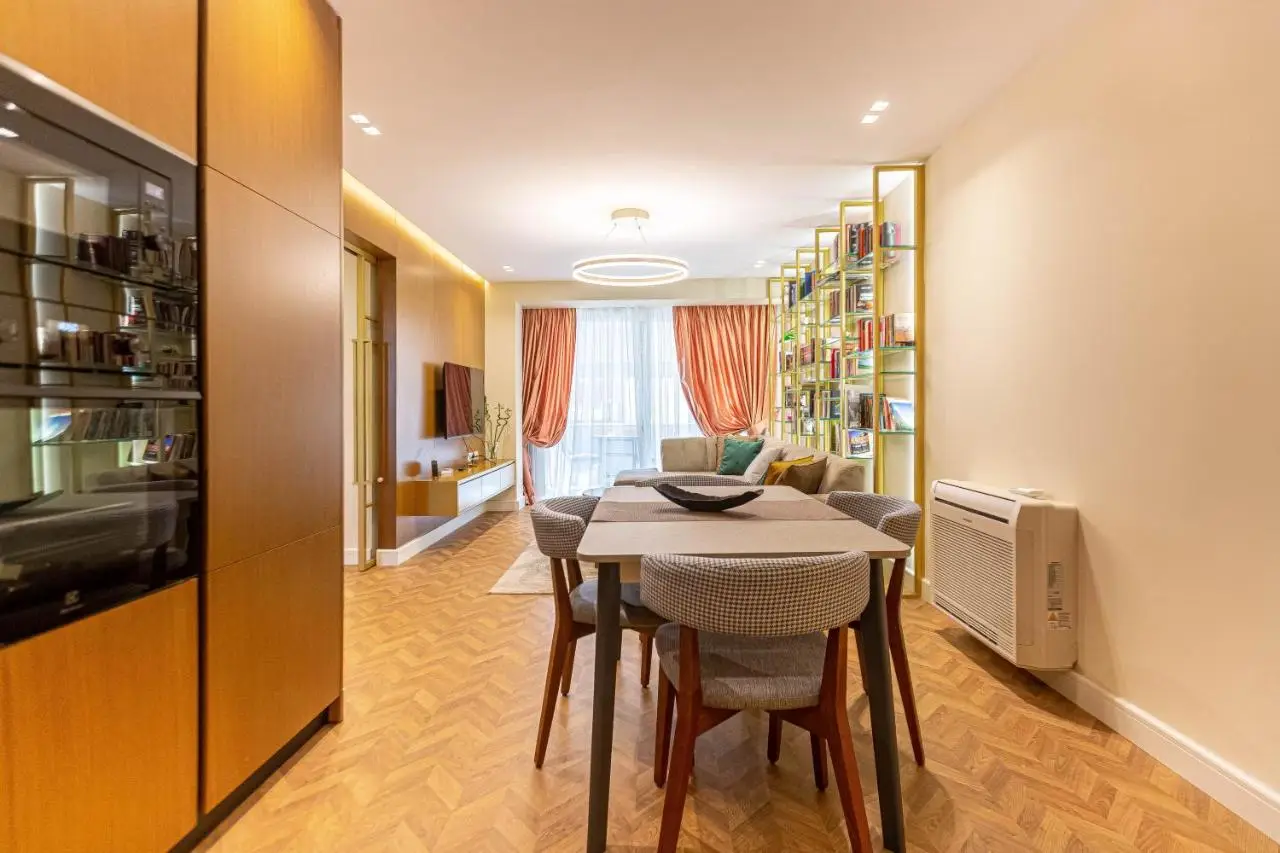 Tirana Center Fame House