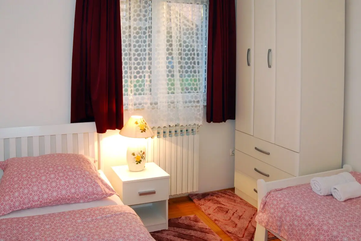 Villa Katarina - Family vacation home with pool