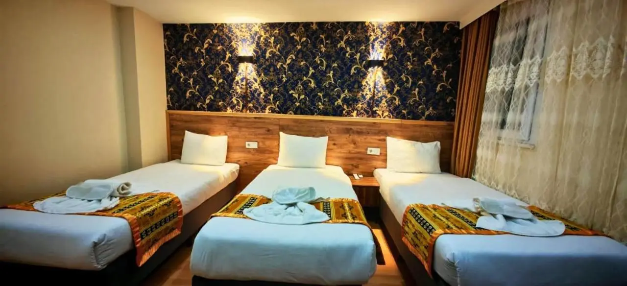 Otantik Hotel