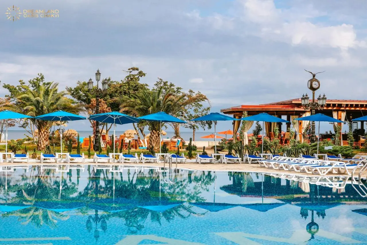 Dreamland Oasis Aparthotel