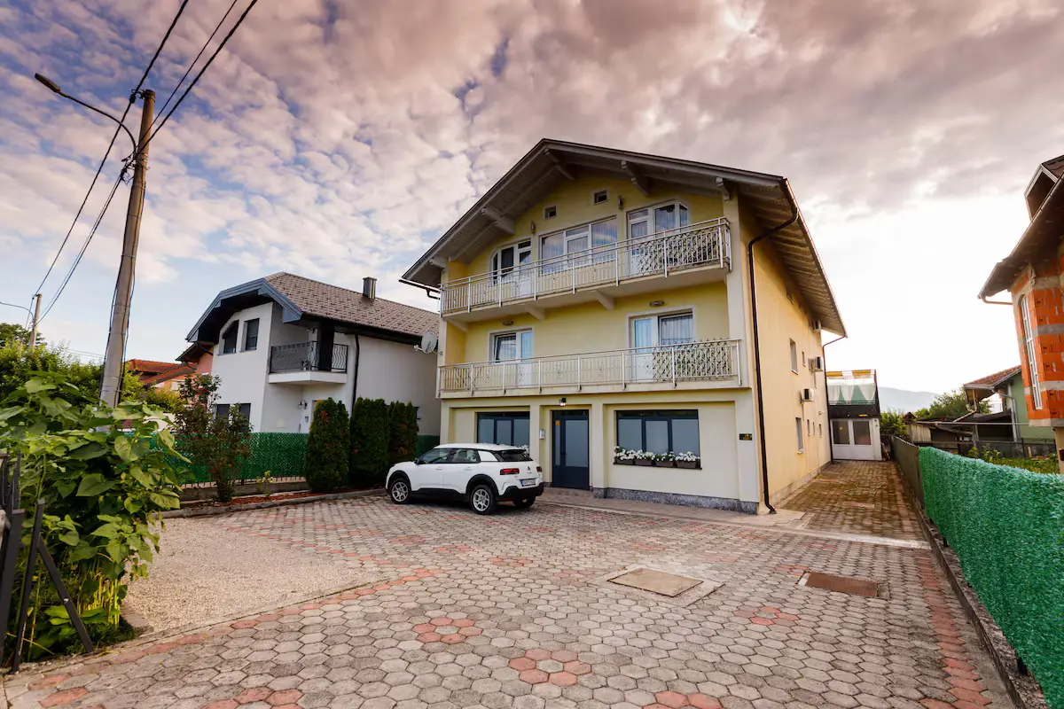 Khalilah Apartment 3