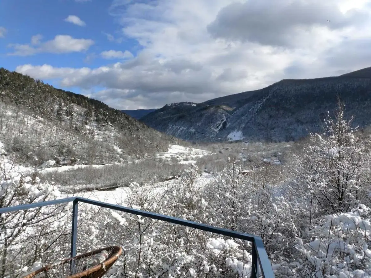 Glamping Georgia Krikhi