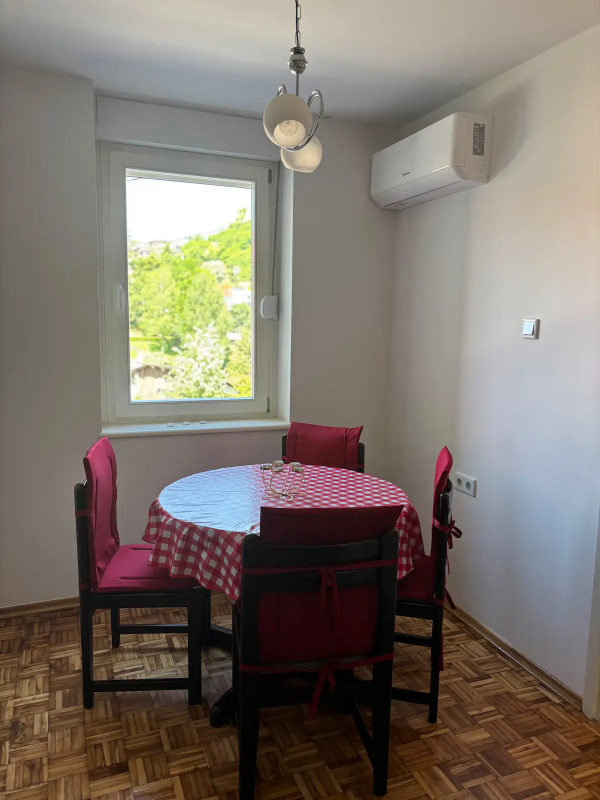 Apartment Adi