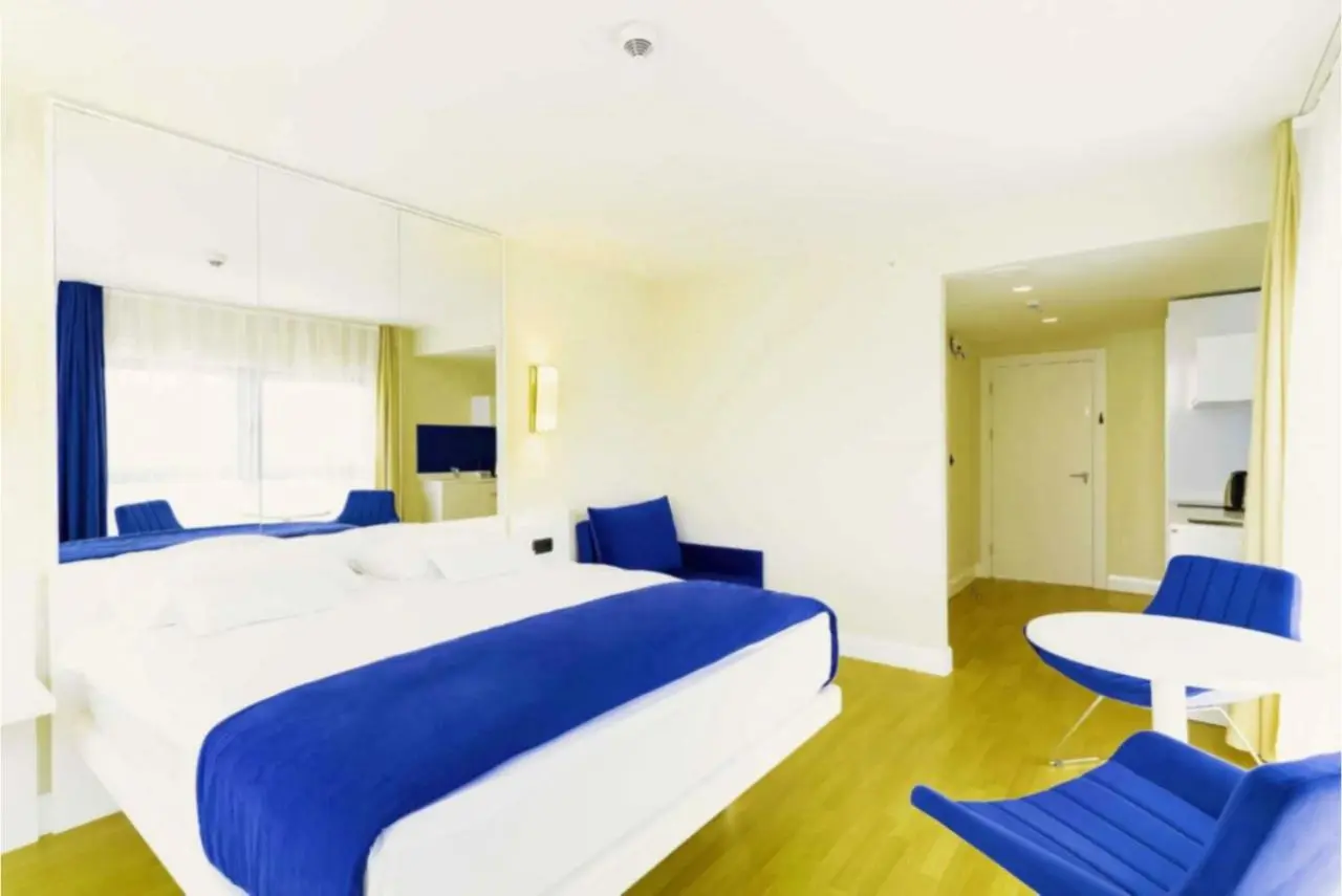 Spectacular Sea View Aparthotel In Orbi City Batumi