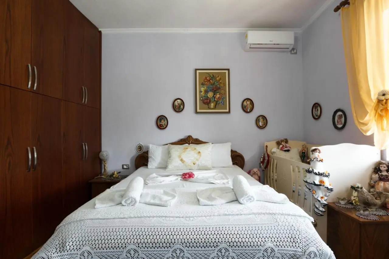 Leka GuestHouse
