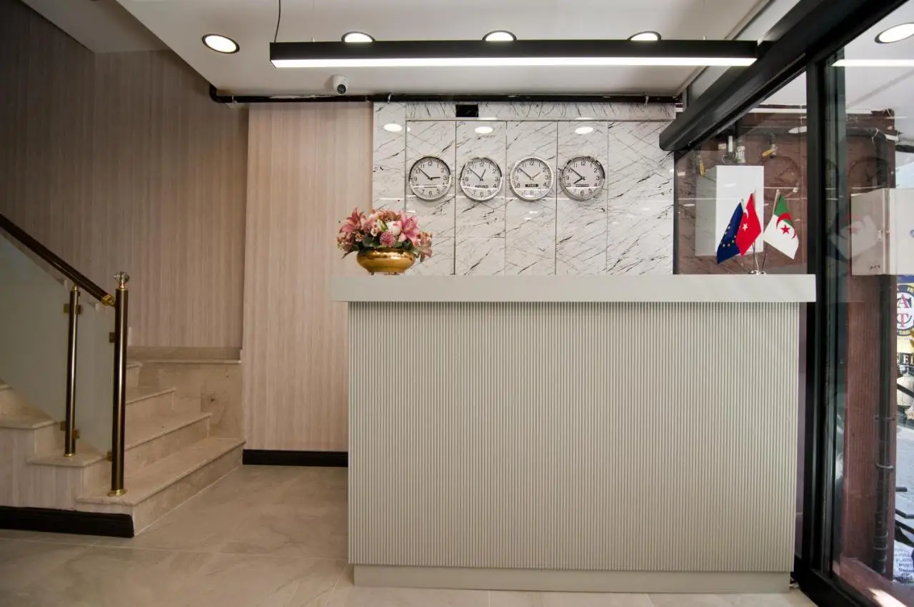 Grand Bagoz Hotel