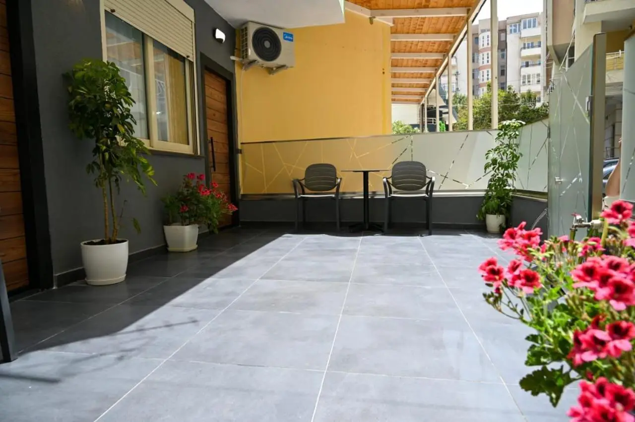 Andi Apartments