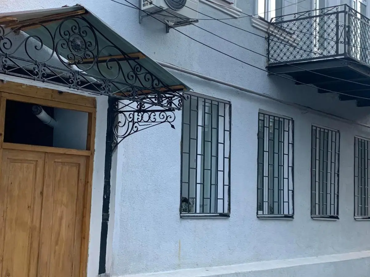 Home Plus Apartments