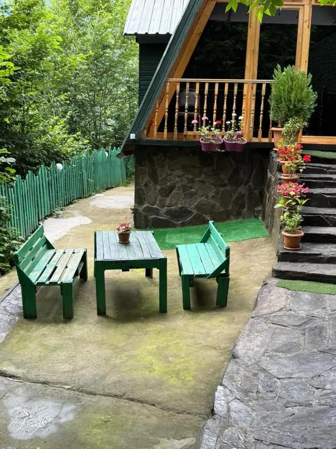 Riverhush cabin