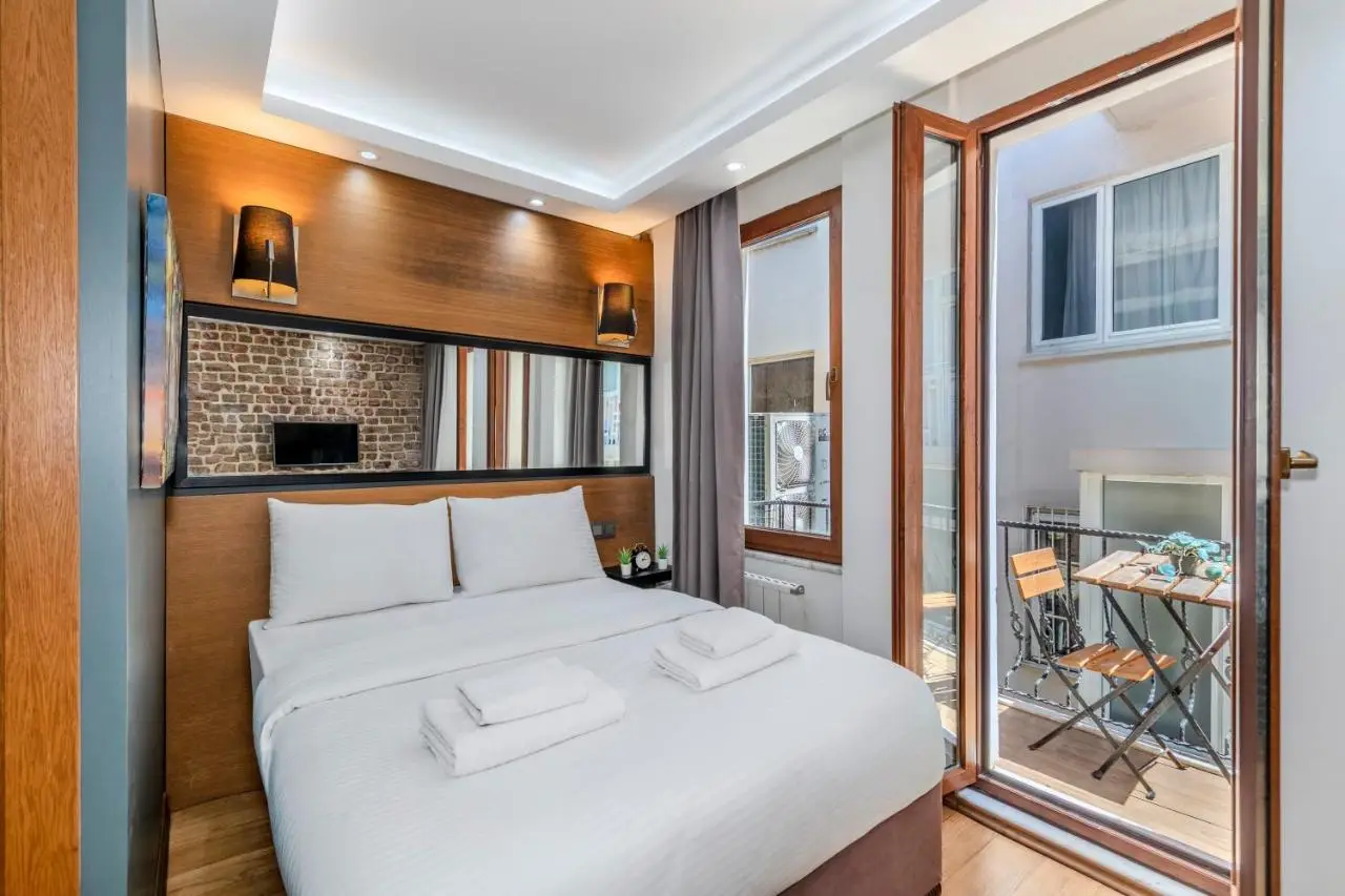 The Xenia Hotel