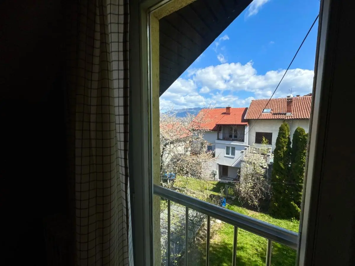 Wood & Light Loft Sarajevo - Private parking
