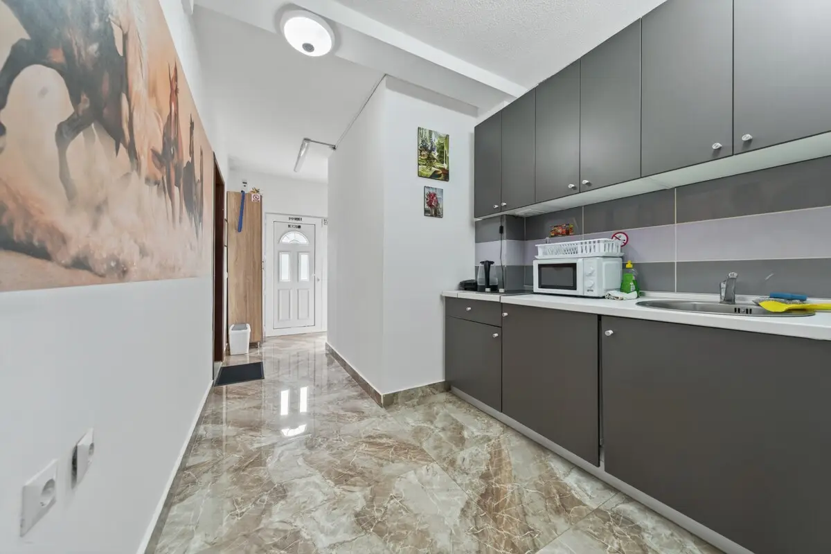 Apartment 110 m2 * 4 bedrooms * up to 13 people
