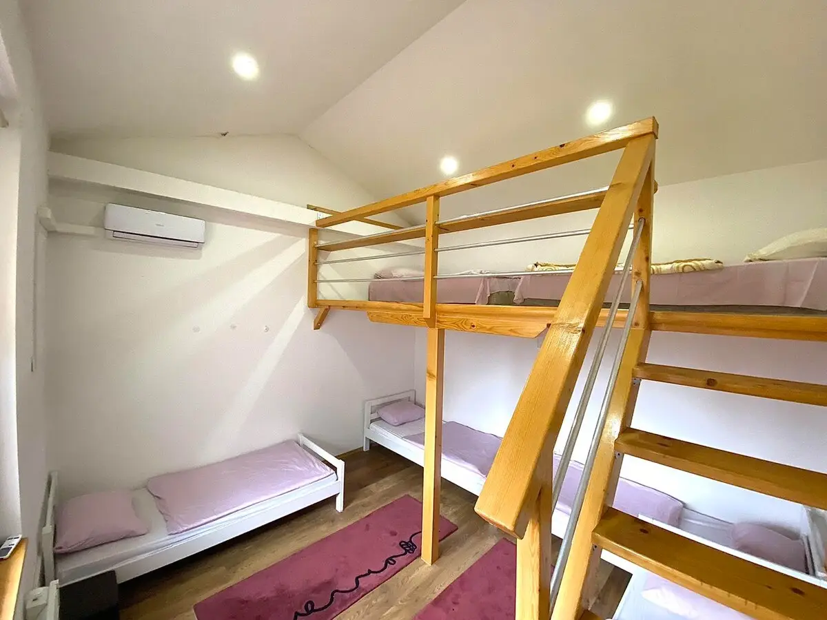 "Golden Hills Resort" Penthouse appartment.