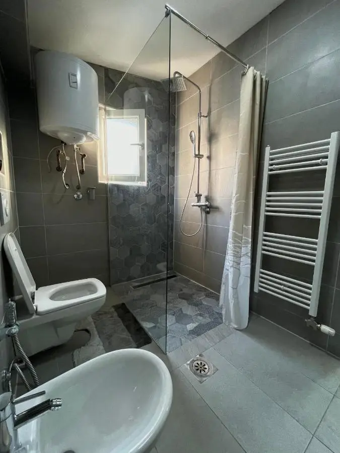 Apartment Azra