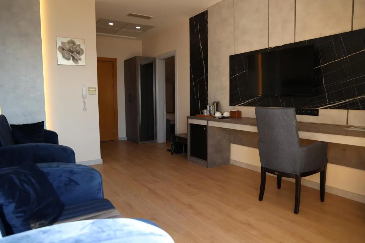 Hotel Lazlakar