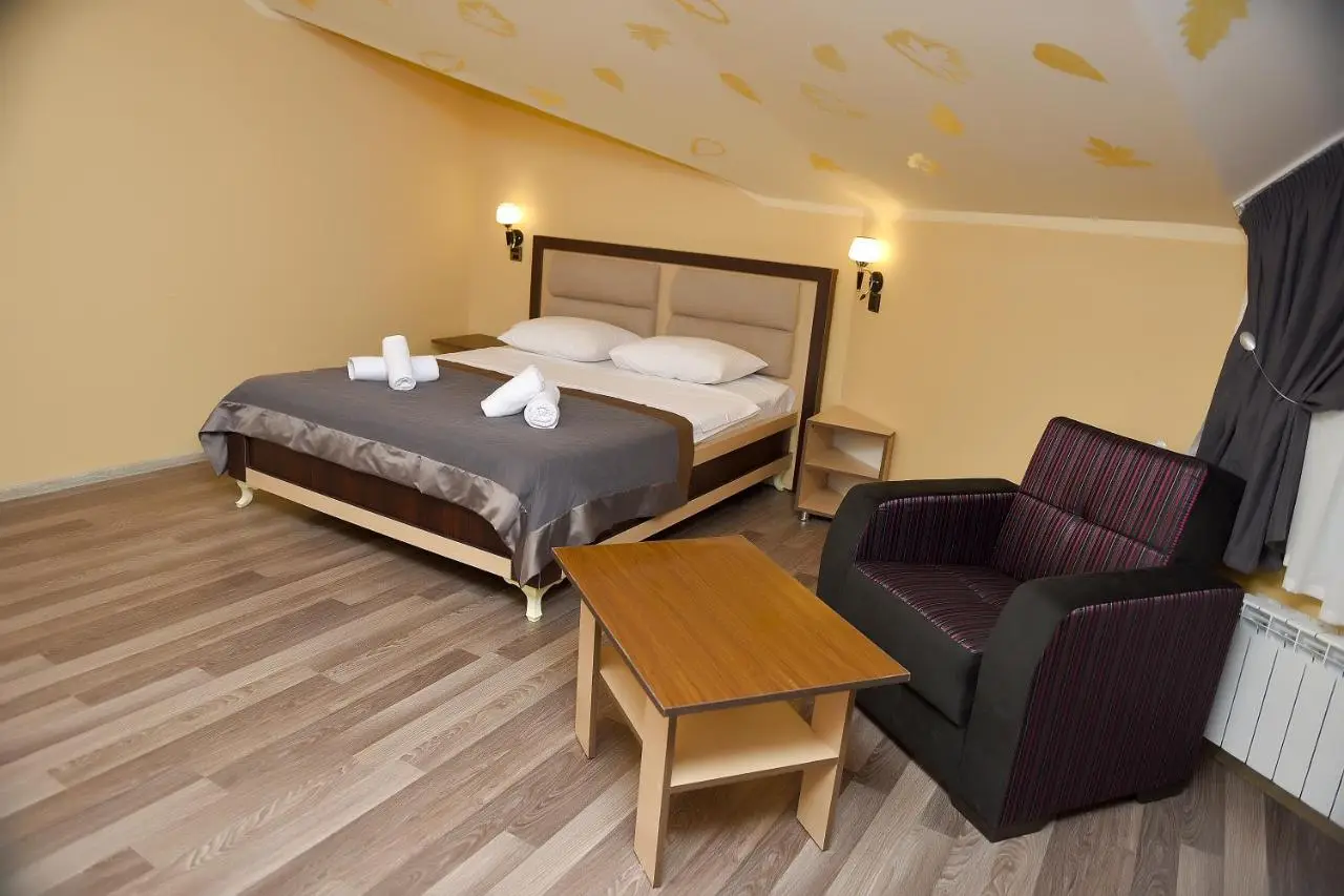 Yaffle Inn Shaki Boutique Hotel