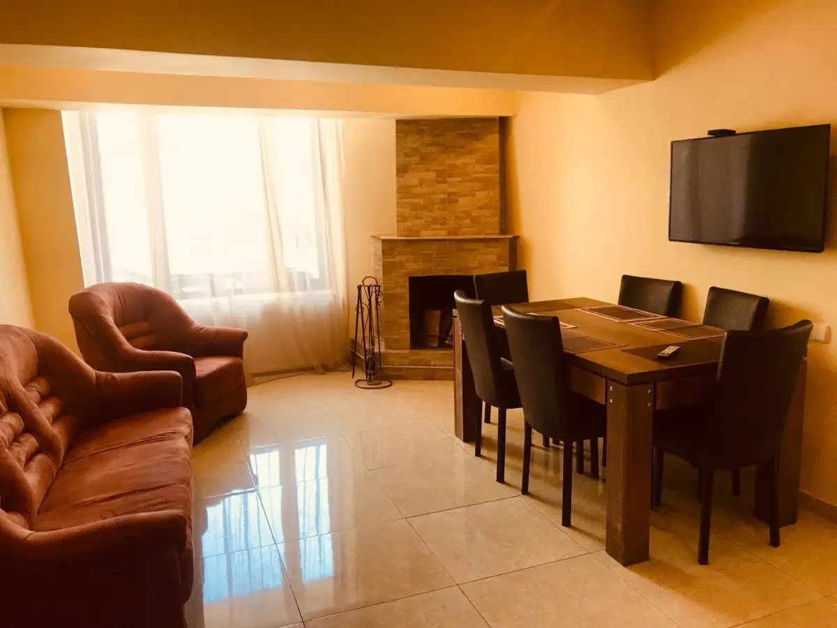 LOVELY HOUSE BAKURIANI
