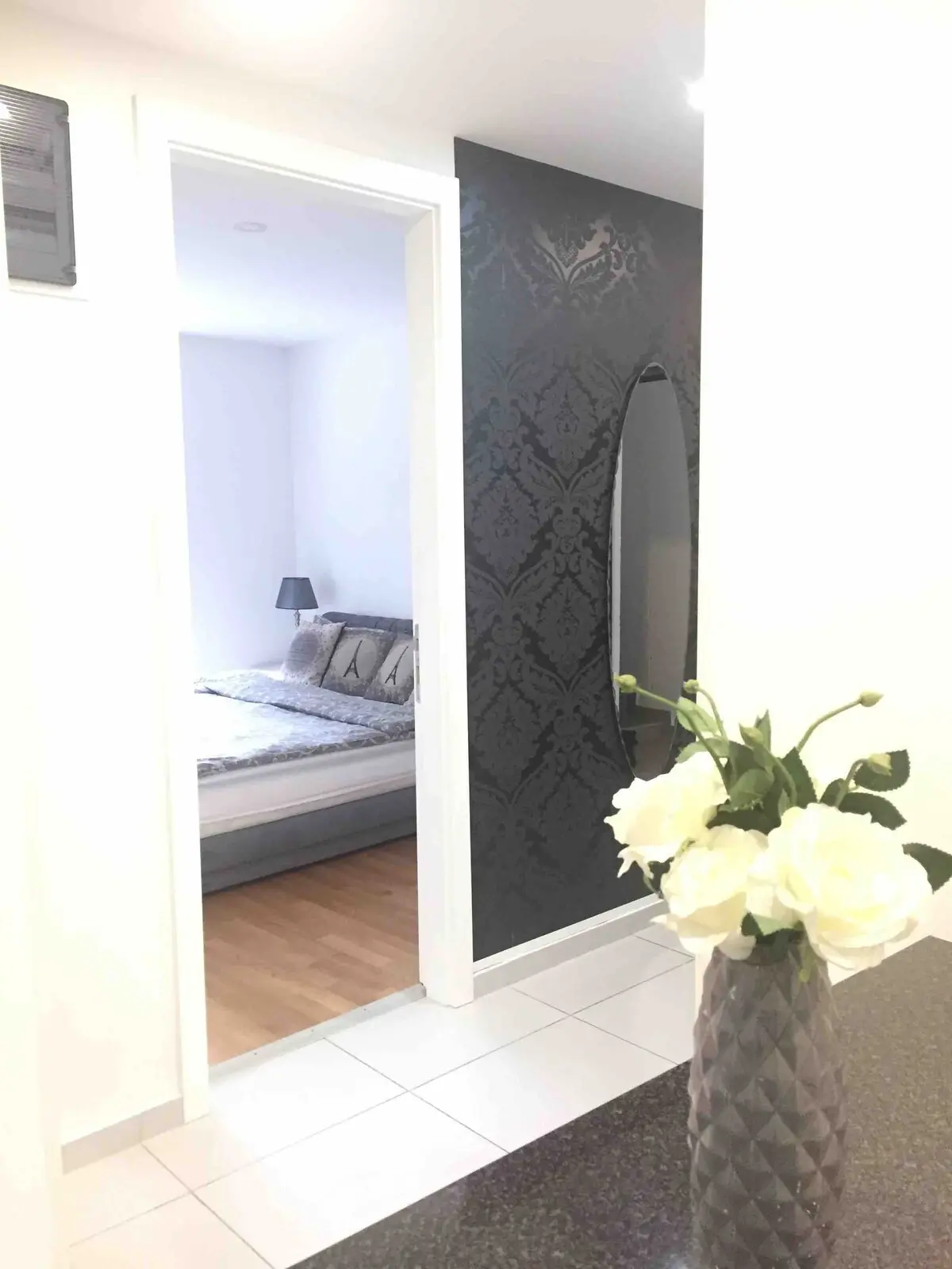 Apartment /Center/ 400 m from National Theatre