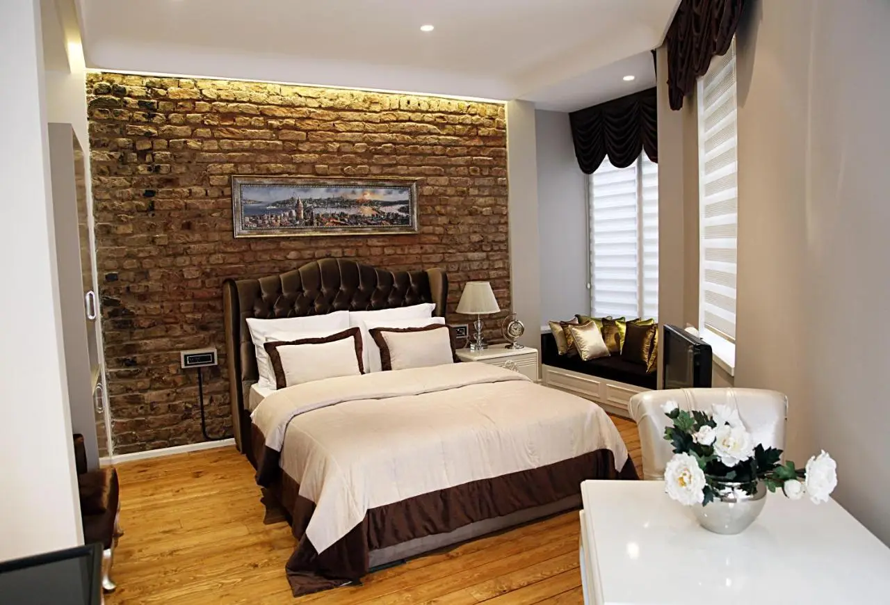 Frida Suites