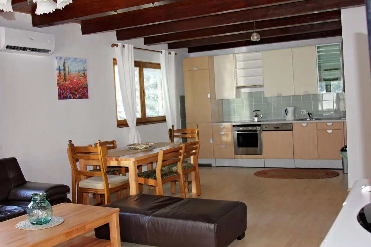 SARAJEVO HOME