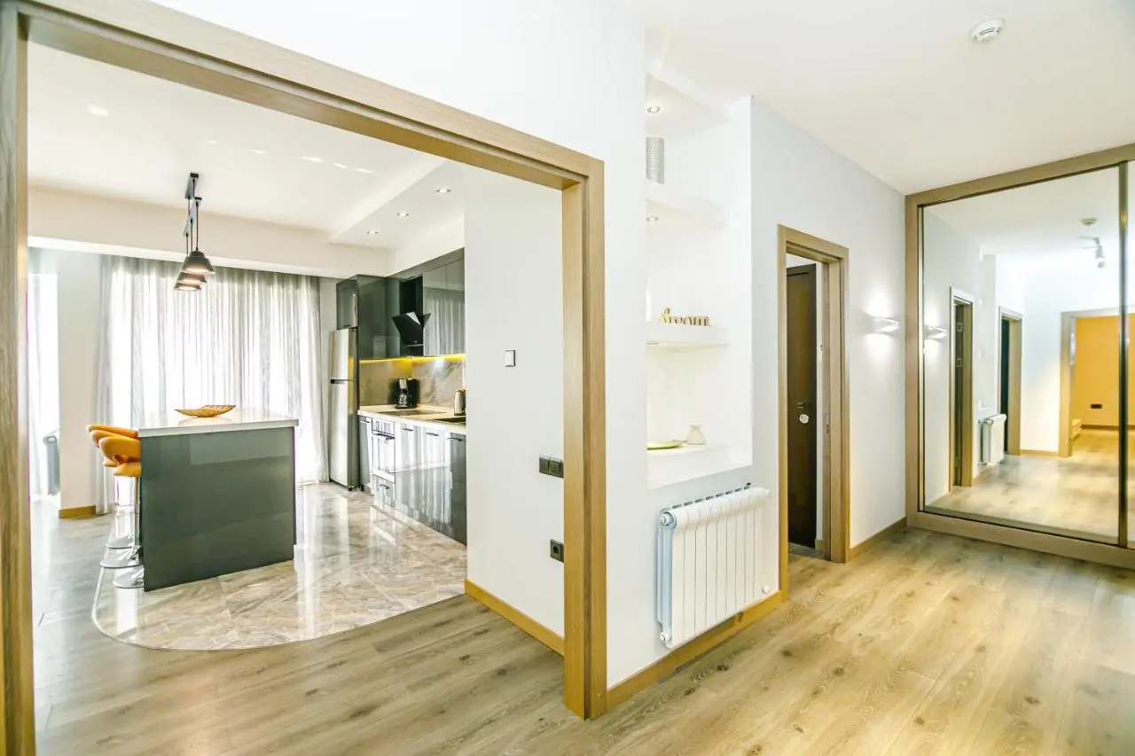 KING Luxury Apartment in Baku