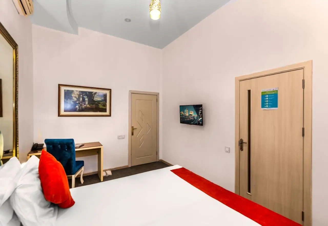 Lacasa Nizami Street Inn Hotel