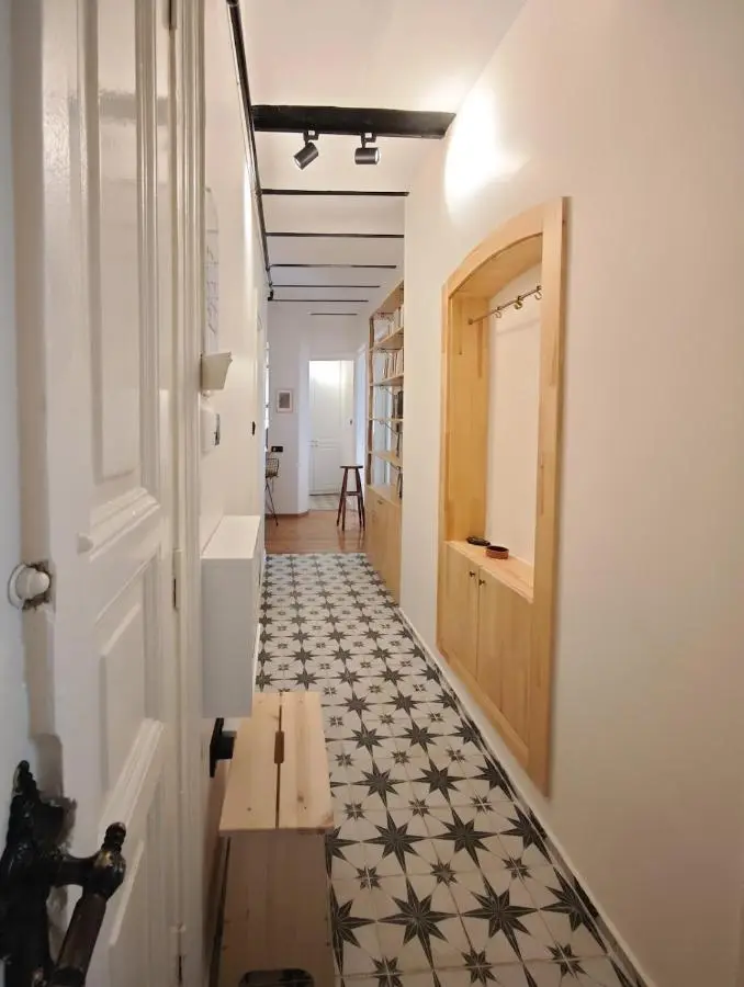 1910 Pera Apartment