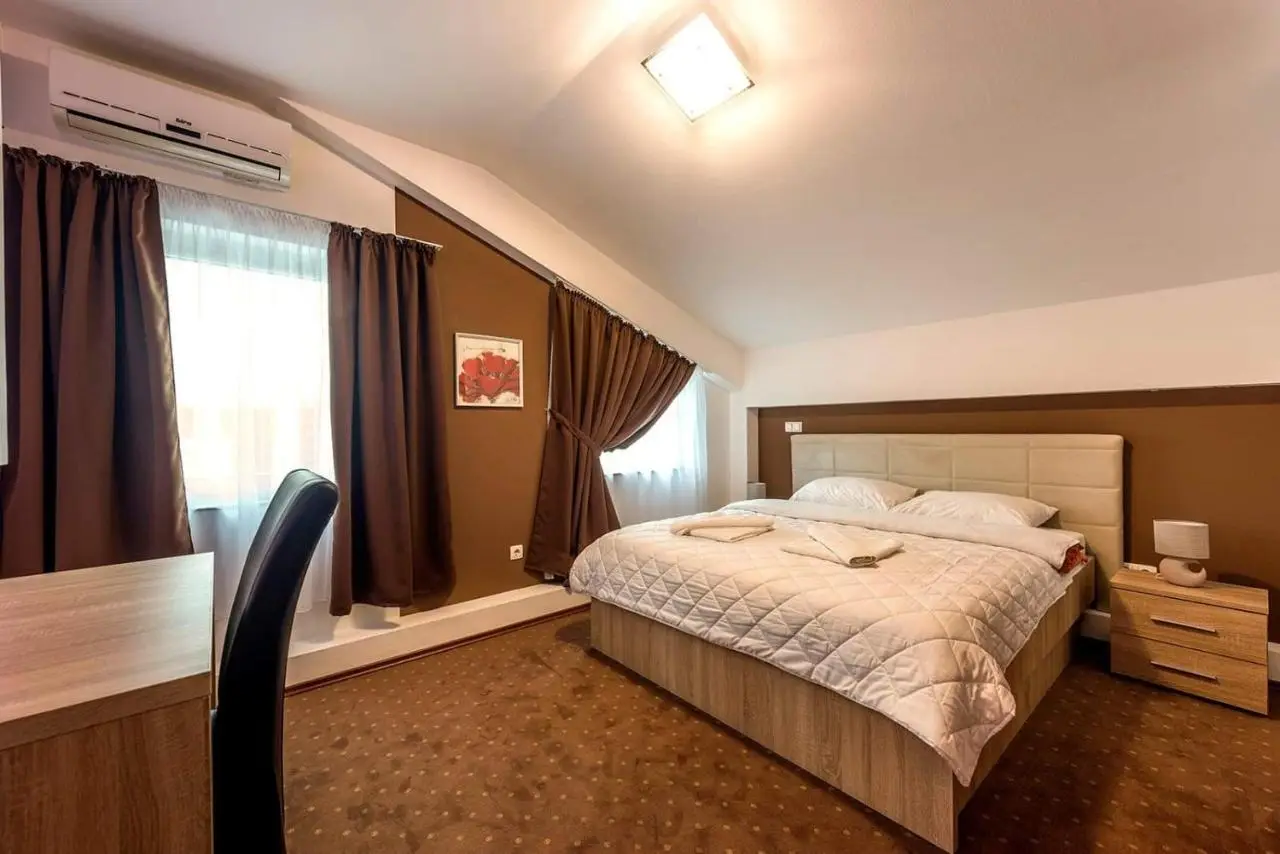 Hotel Oasis