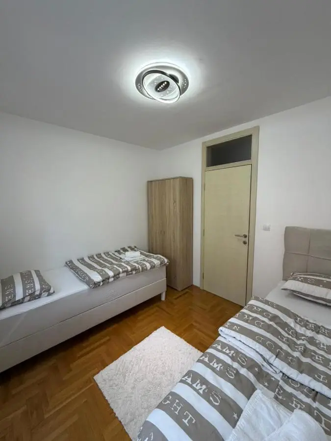 Istocno Sarajevo-Hilandarska, Stan na dan SV