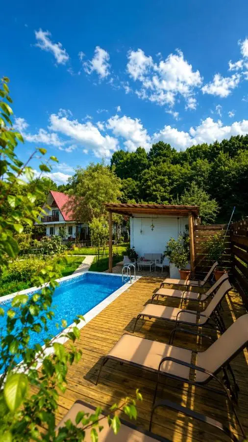 Winery & Brewery - Family Guesthouse "Villa Rbona"