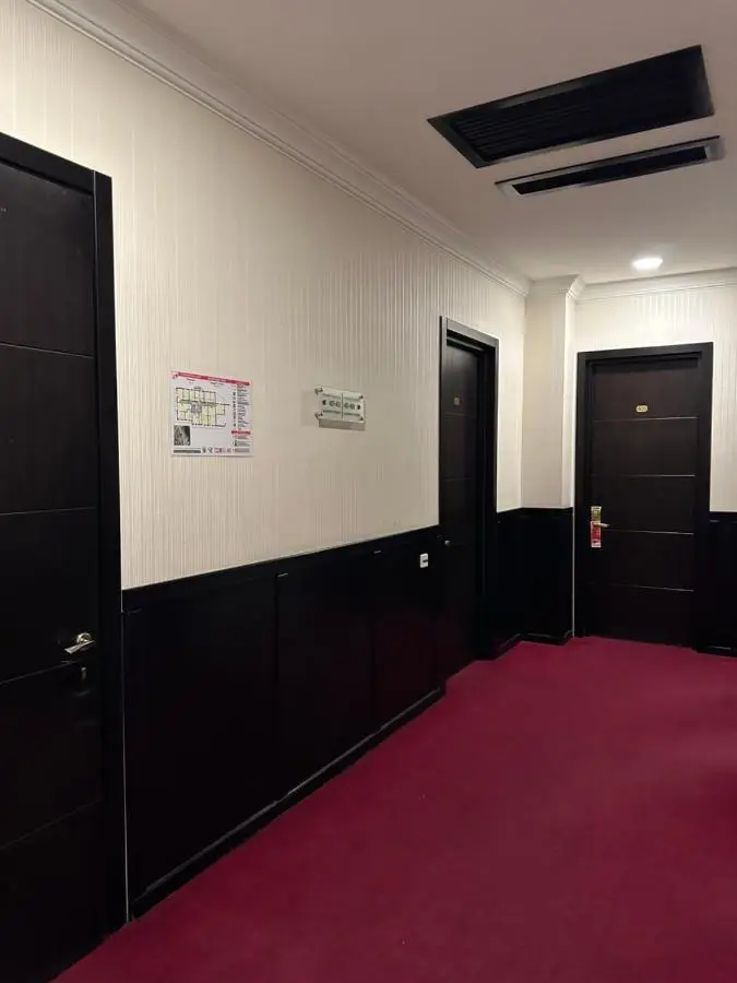 Hotel Cash
