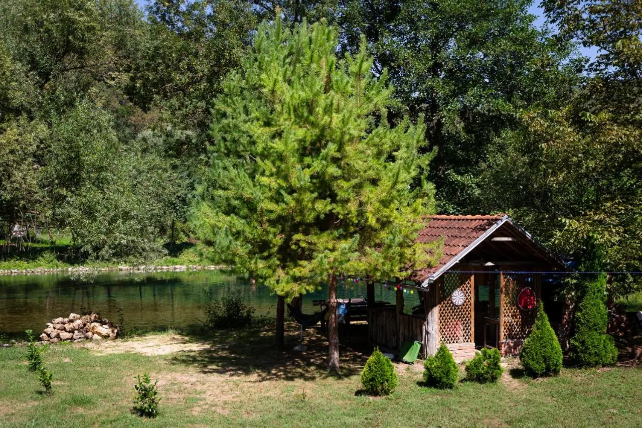 Riverside Cabin Pisak