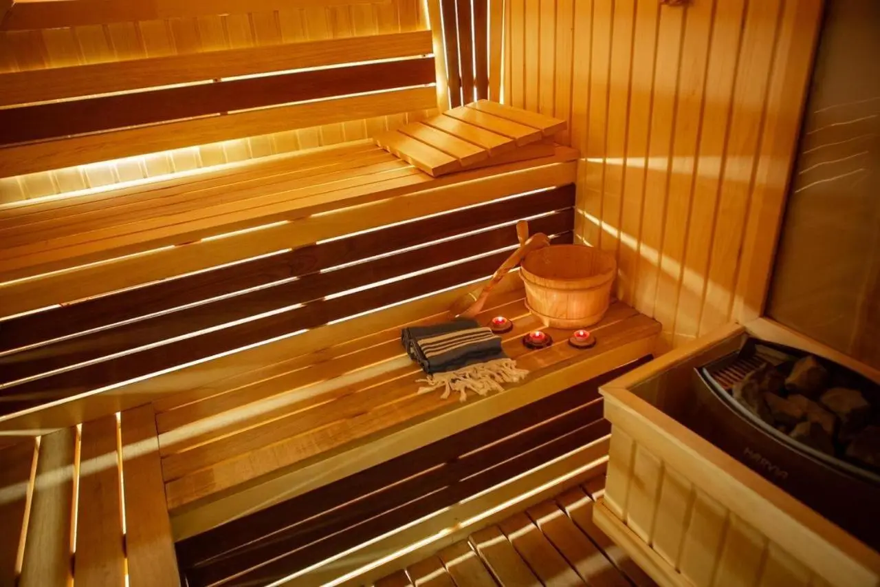 Piano Suites Baku