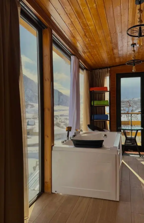 Donata Cottages kazbegi