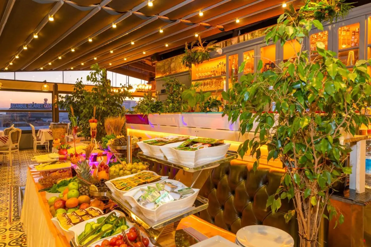 Alpek Hotel