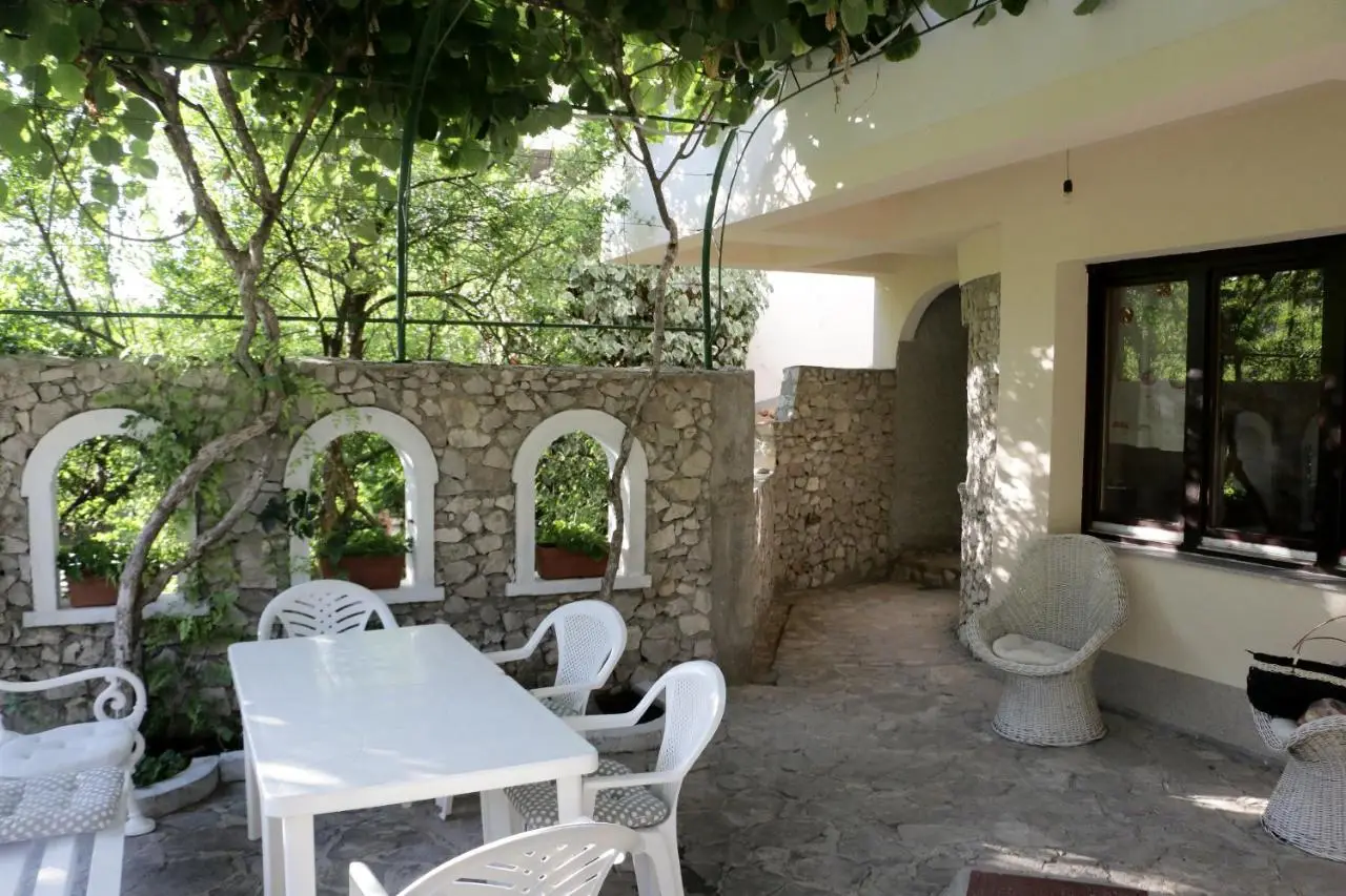 Villa San