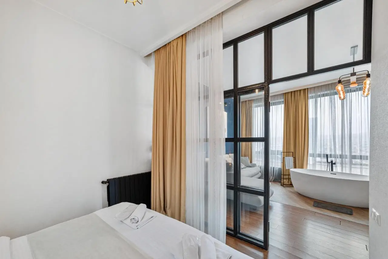 LUXURY APARTMENT IN OLD TBILISI WITH TERRACe