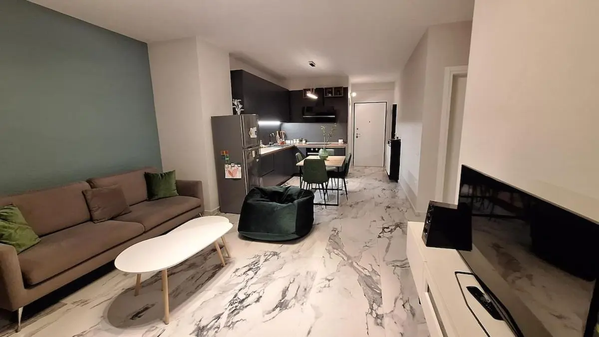 White Palace Apartment