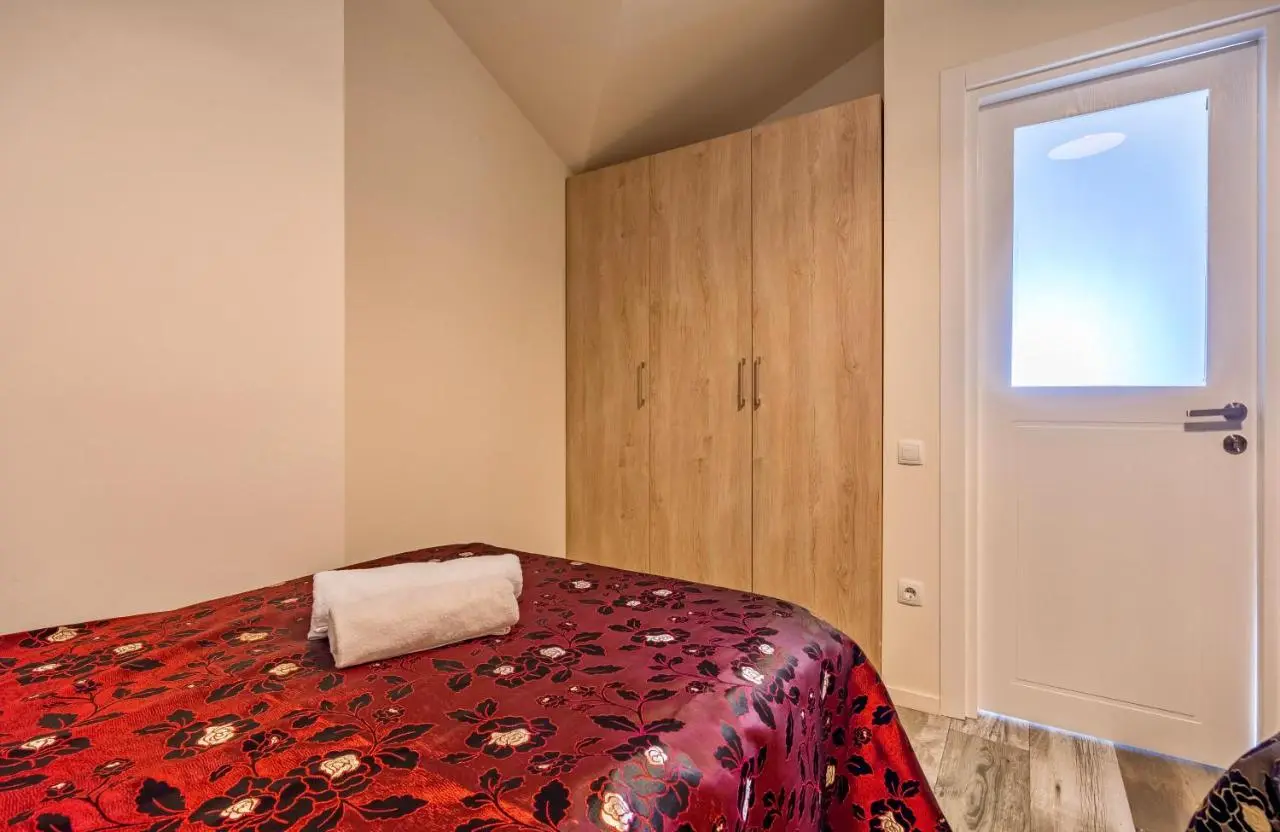 GVC 3-room 2-level apt New Gudauri