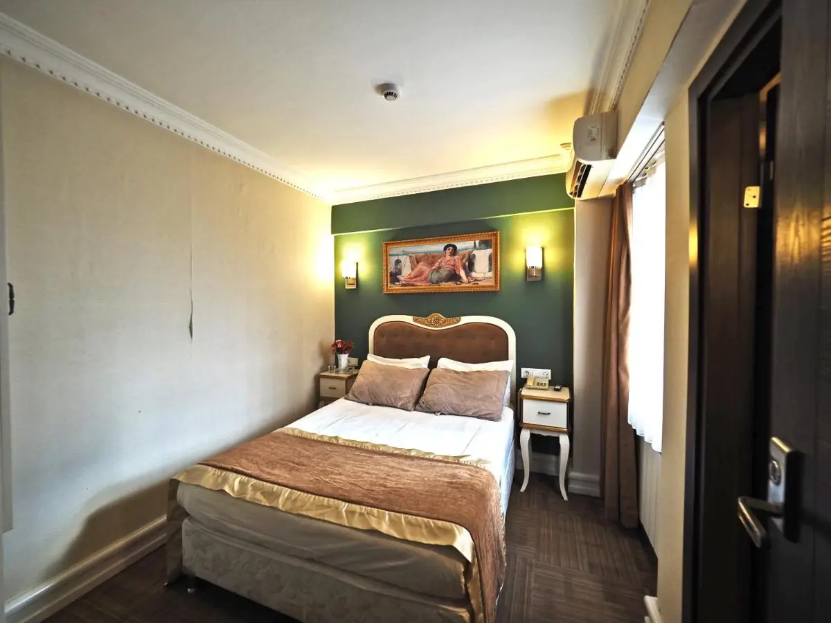 Elysion Hotel