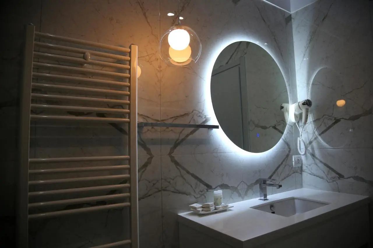 Hotel One