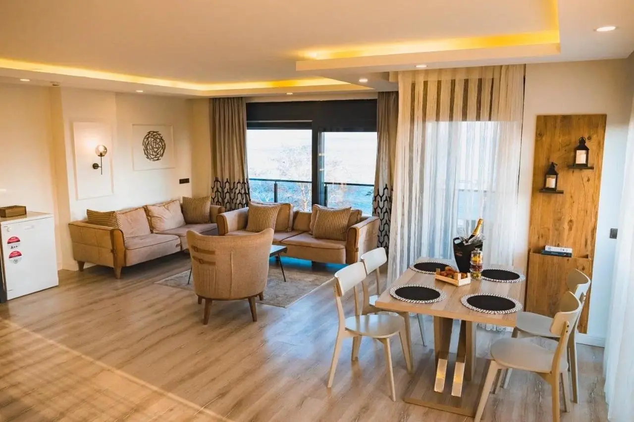 ONLY ONE Suites & Residences