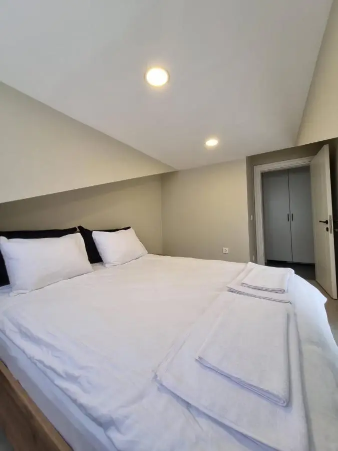 AHG Atlas Apartments
