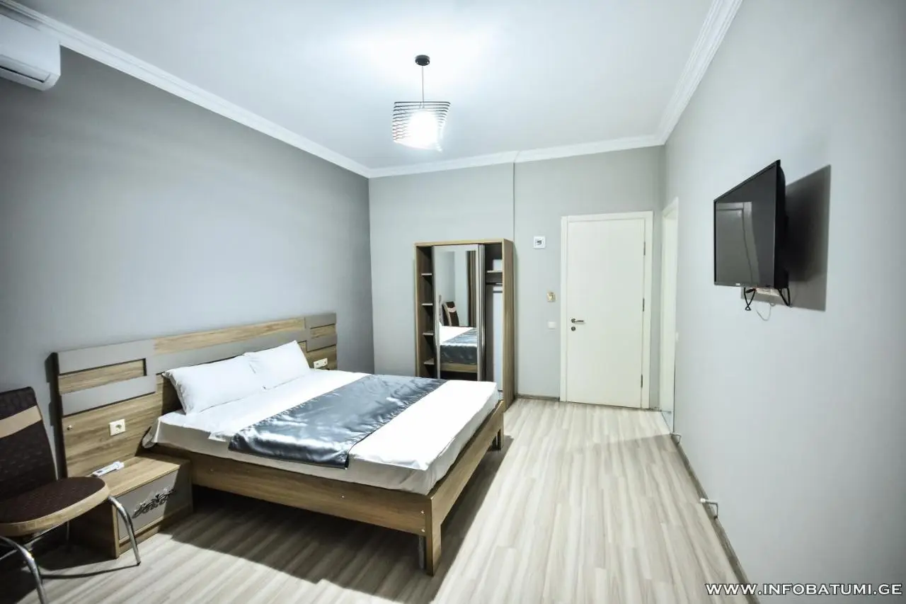Hotel Wave