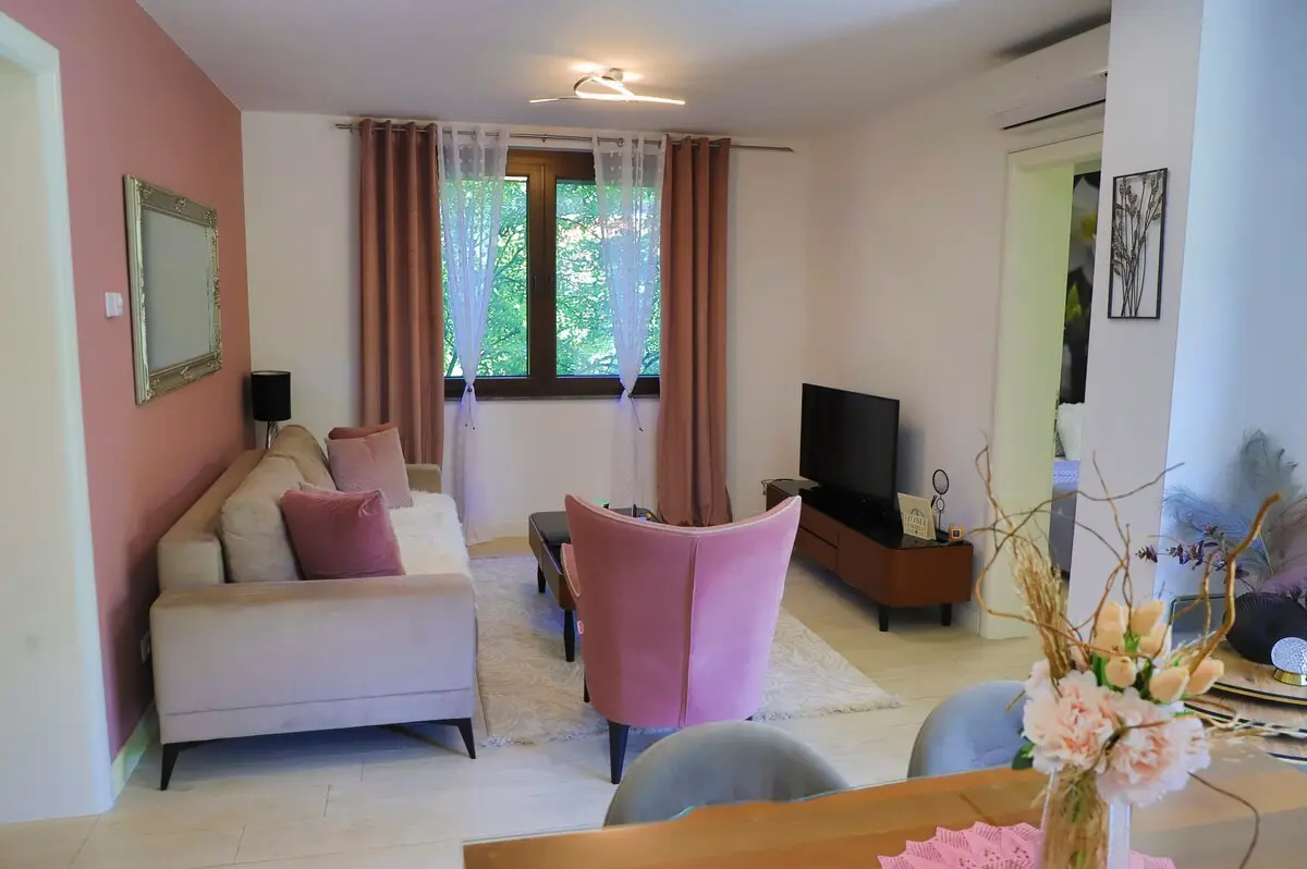 Apartments Edy 1