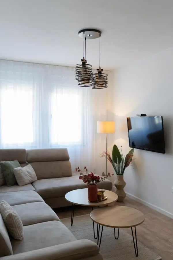 Apartment Naya