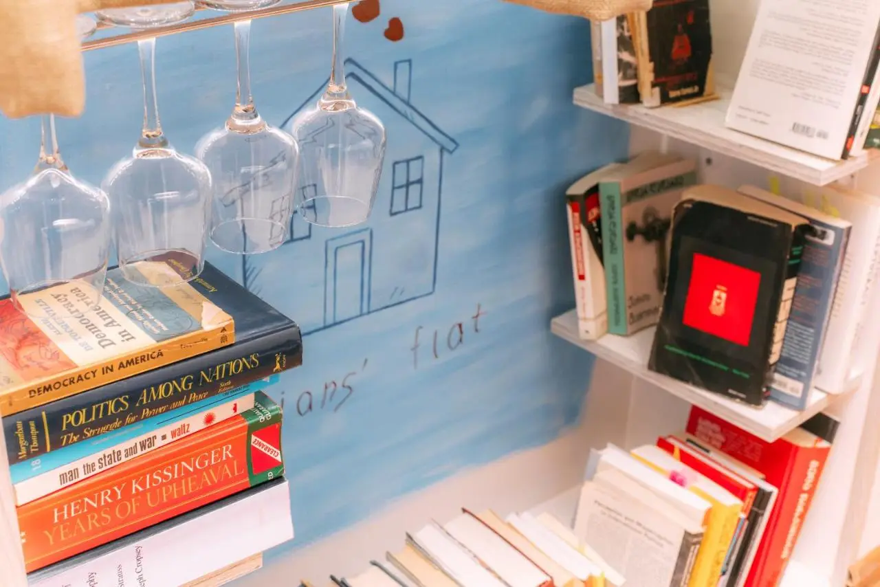Librarians' Flat