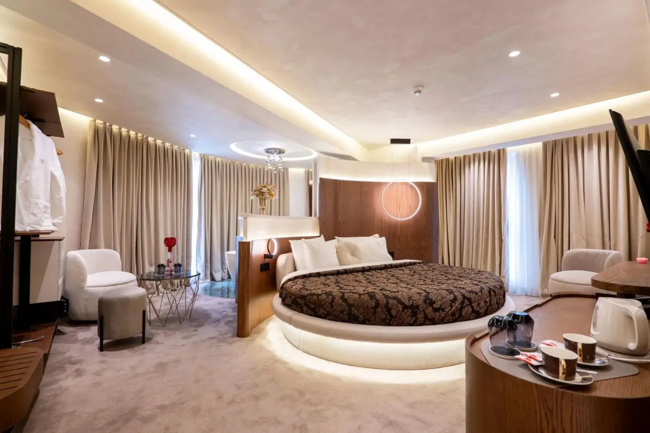 Mattis Hotel